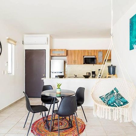 Lovely Cozy Apt W/Pool 2 Bedrooms. Great Location! Пуерто-Морелос Екстер'єр фото
